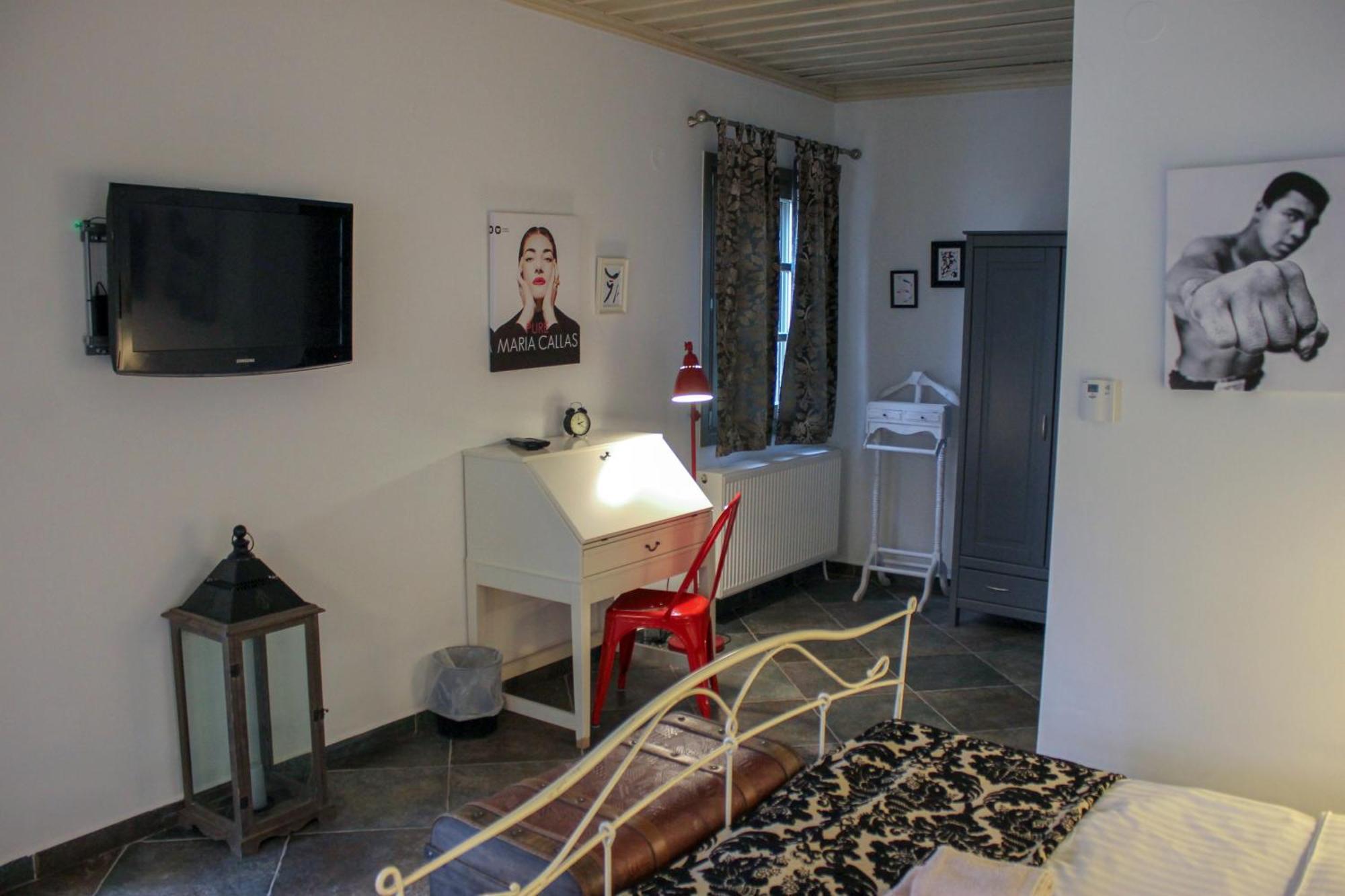 Oikies Art Rooms Ángistron 外观 照片